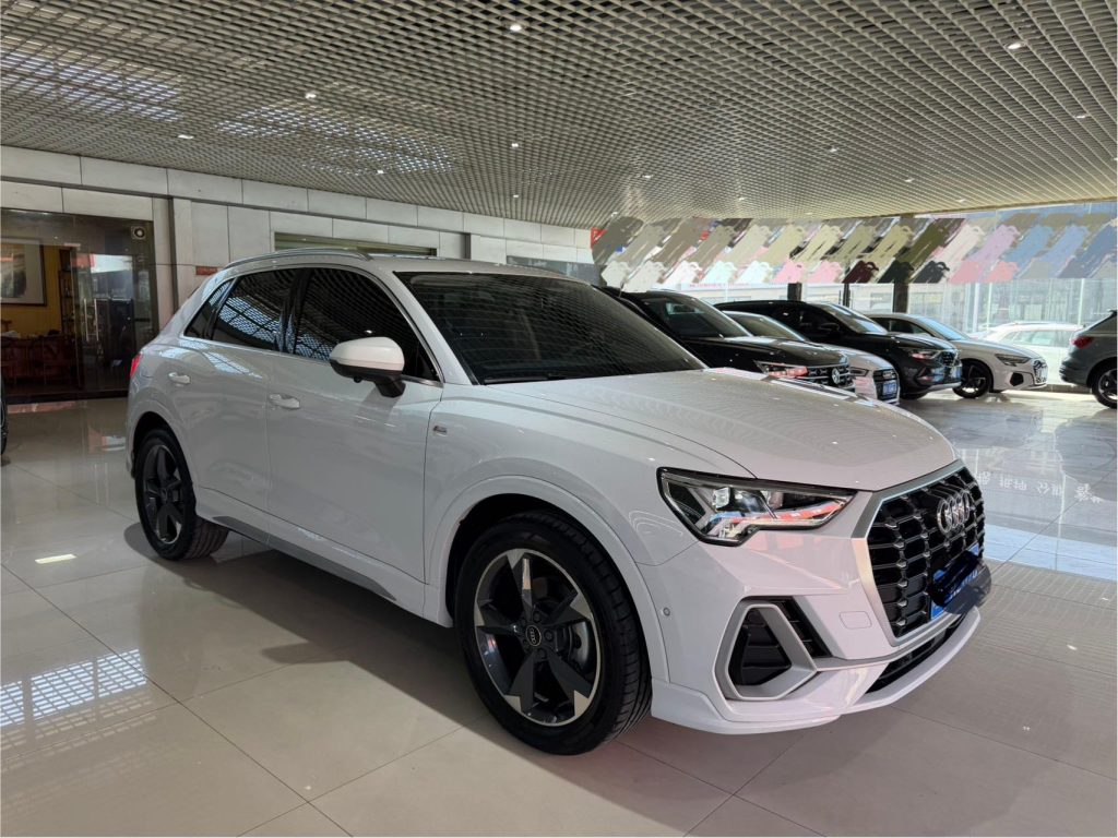 Audi Q3 2022 модельного года 35TFSI Sport - AUTO STAR