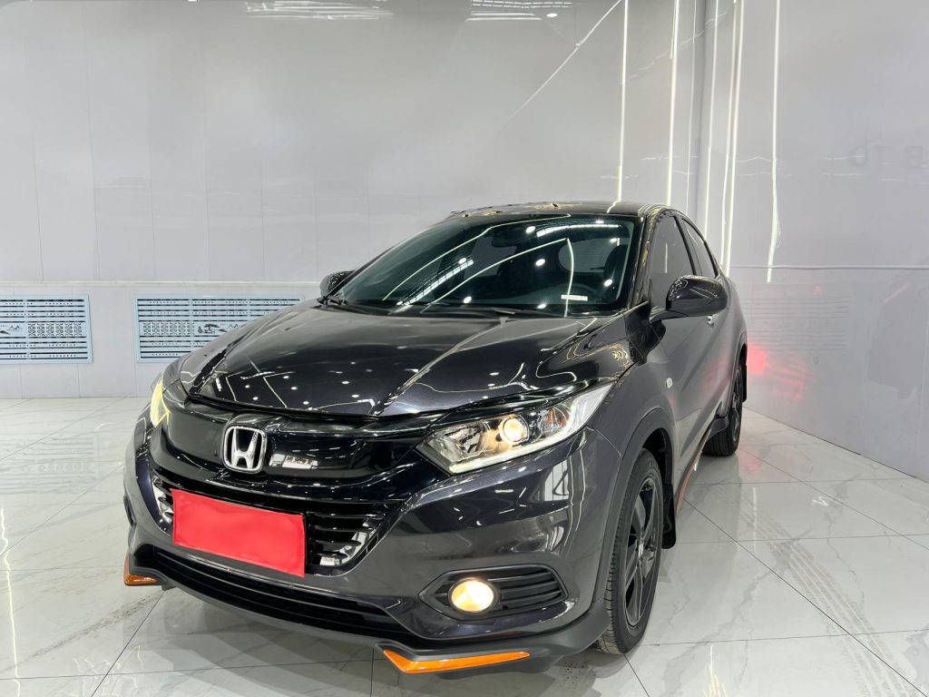 Honda Vezel 2022 года, 1,5 л, CVT, версия «Phantom Night Pioneer» - AUTO STAR