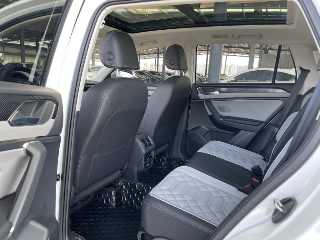 Volkswagen TAYRON, 2023 модельный год, 280TSI, передний привод, версия «Luxury Plus Advanced» - AUTO STAR