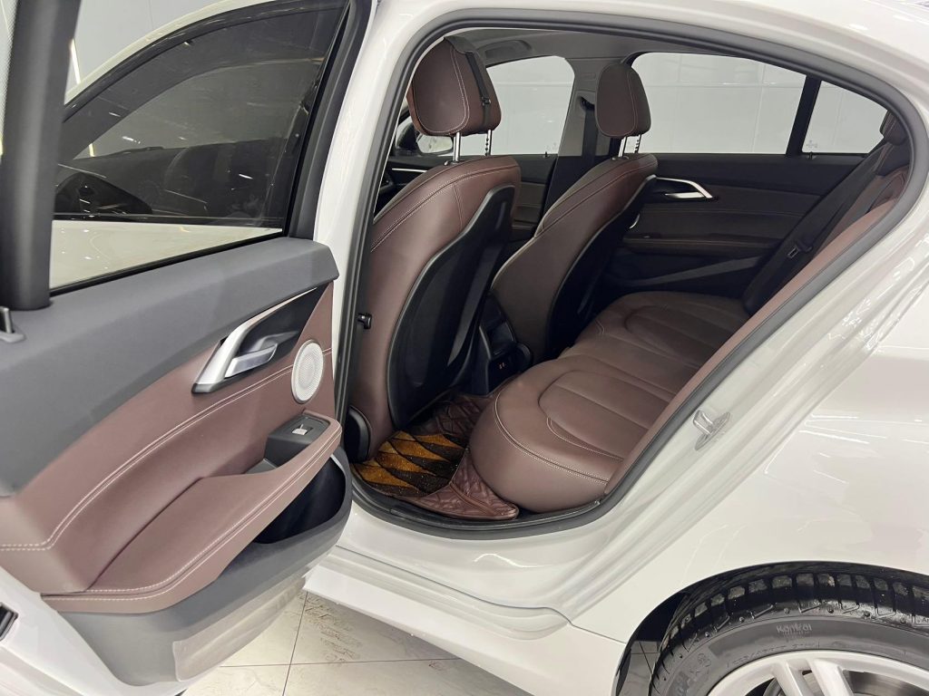 BMW 1 серии 2023 года, 120i M Sport Night Edition - AUTO STAR