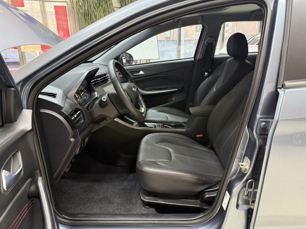 Chery Tiggo 3X, 2021 г., обновленная версия, версия «Diamond», 1,5 л, CVT, 3-цилиндровый двигатель - AUTO STAR