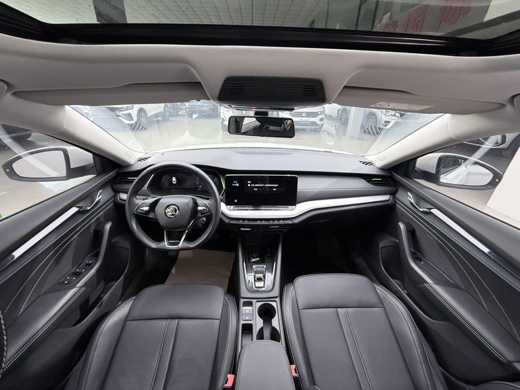 Skoda Octavia PRO 2021 года,TSI280, версия «Престиж» - AUTO STAR