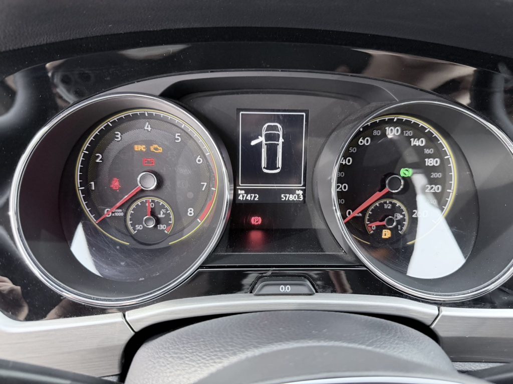 2021 модельный год, Volkswagen Touran L, 280TSI DSG, версия «Tuo Jie», 7-местный - AUTO STAR