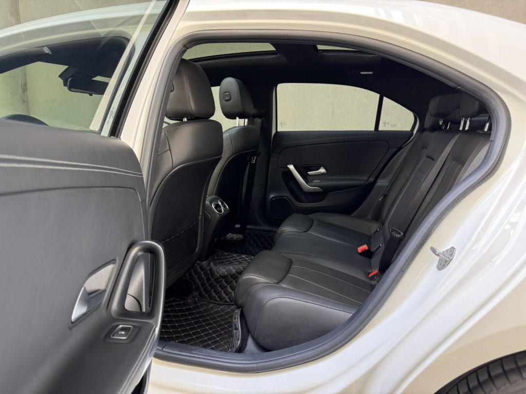 Mercedes-Benz A 180L 2022 года, спортивный седан - AUTO STAR