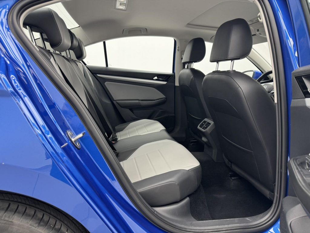 Volkswagen Bora 2023 модельного года 200TSI DSG версия Smart Drive PRO - AUTO STAR