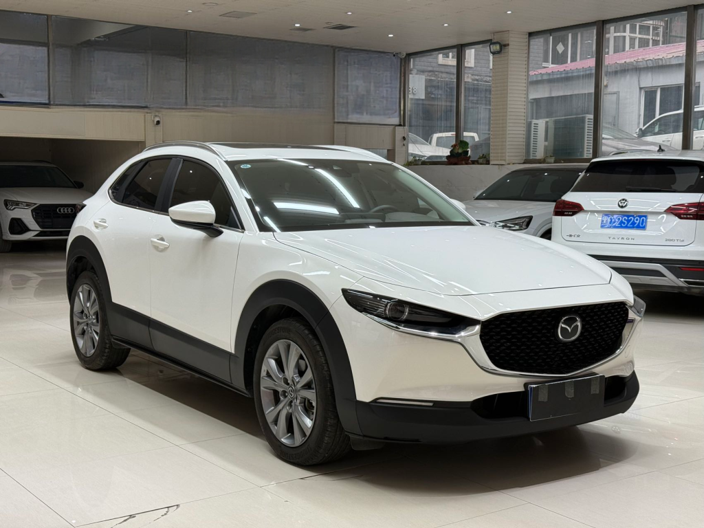 Mazda CX-30 2022 г. 2,0 л, АКПП, версия «Yao Yue» - AUTO STAR