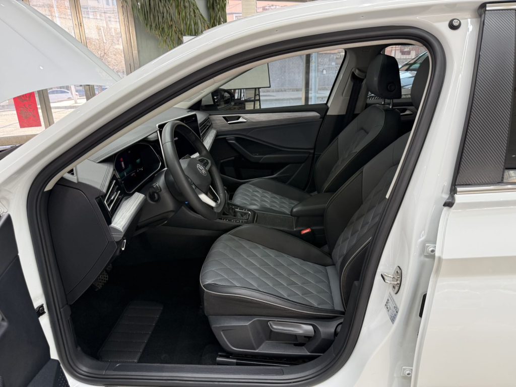 Volkswagen SAGITAR, 2023 модельный год, 280TSI DSG версия «Transcend» - AUTO STAR