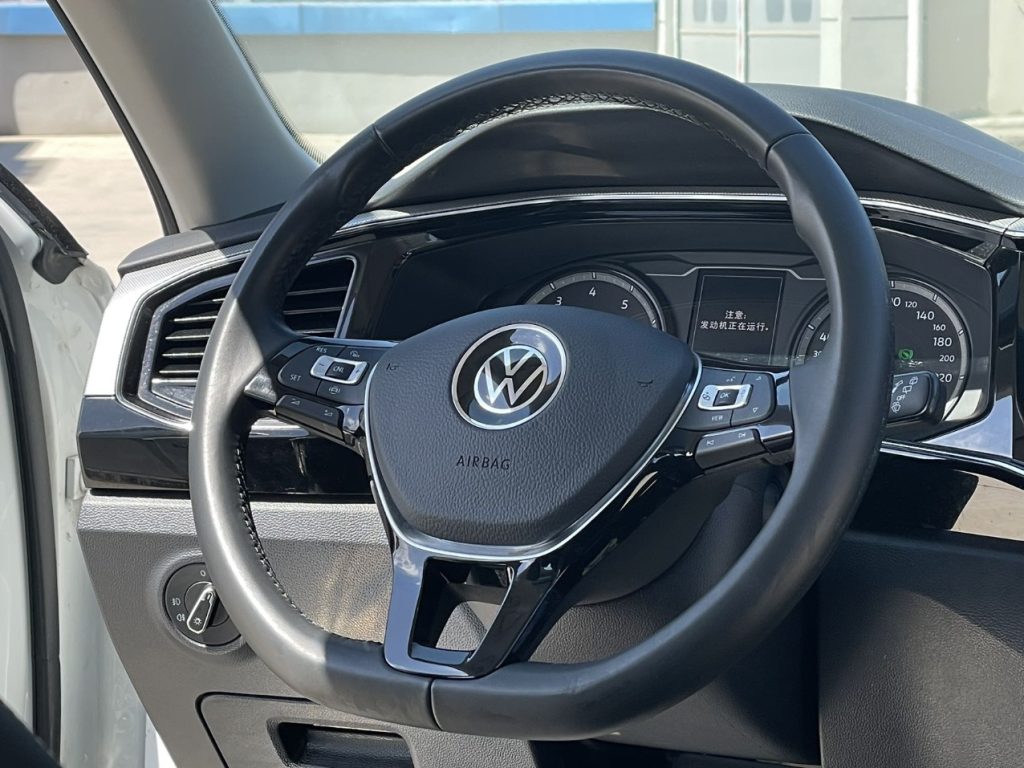 Volkswagen TAYRON 2021 модельный год, 280TSI, передний привод, версия «Luxury Smart Connect» - AUTO STAR