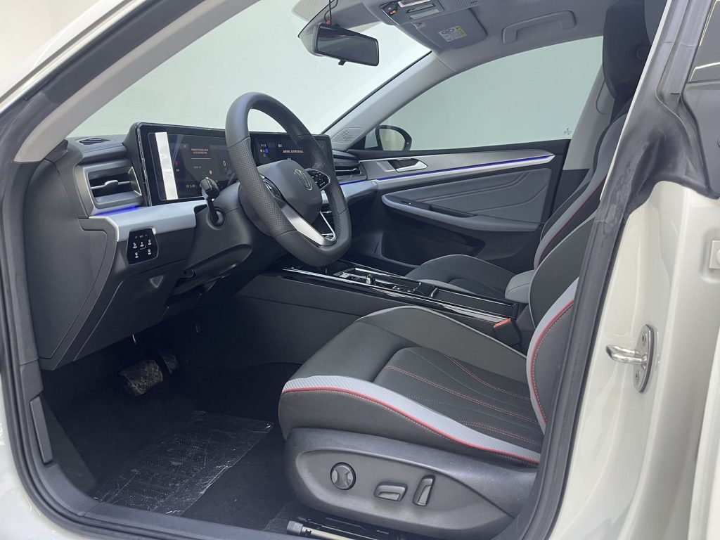 Volkswagen LAMANDO L 2023 года, 280TSI DSG, версия «Cool & Spicy» - AUTO STAR