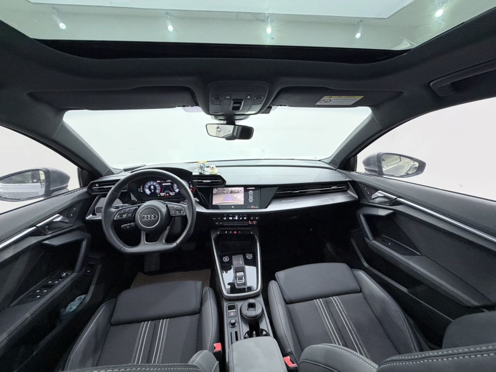 Audi A3 Sportback 2023 года, 35TFSI, версия «Sport» - AUTO STAR