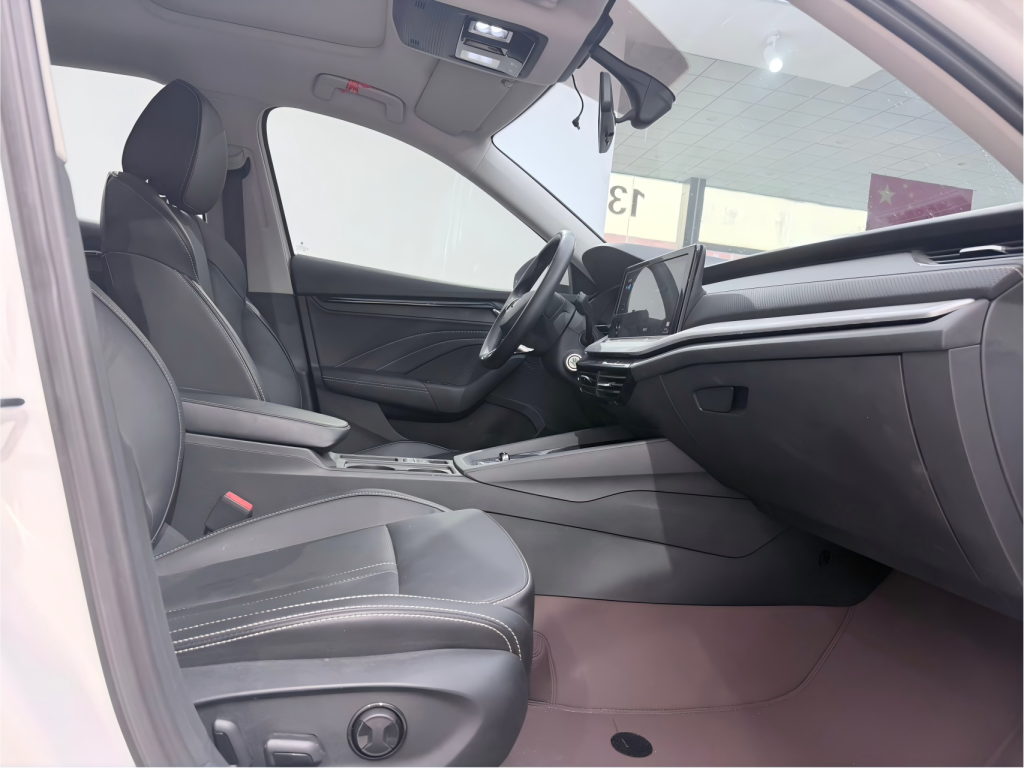 Skoda Octavia PRO 2021 года, TSI280, версия «Престиж» - AUTO STAR