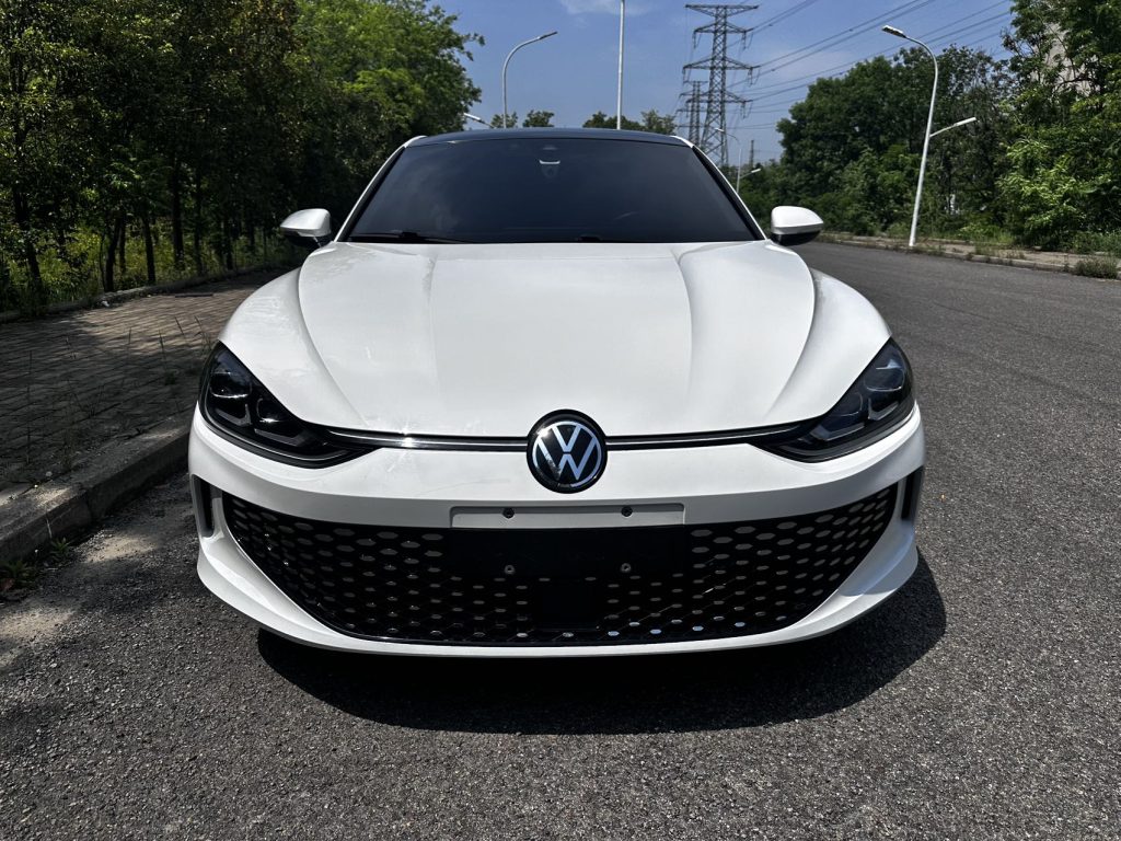 LAMANDO L 2022 года, 280TSI DSG «Super Hot» флагманская версия - AUTO STAR