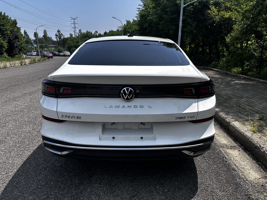 LAMANDO L 2022 года, 280TSI DSG «Super Hot» флагманская версия - AUTO STAR