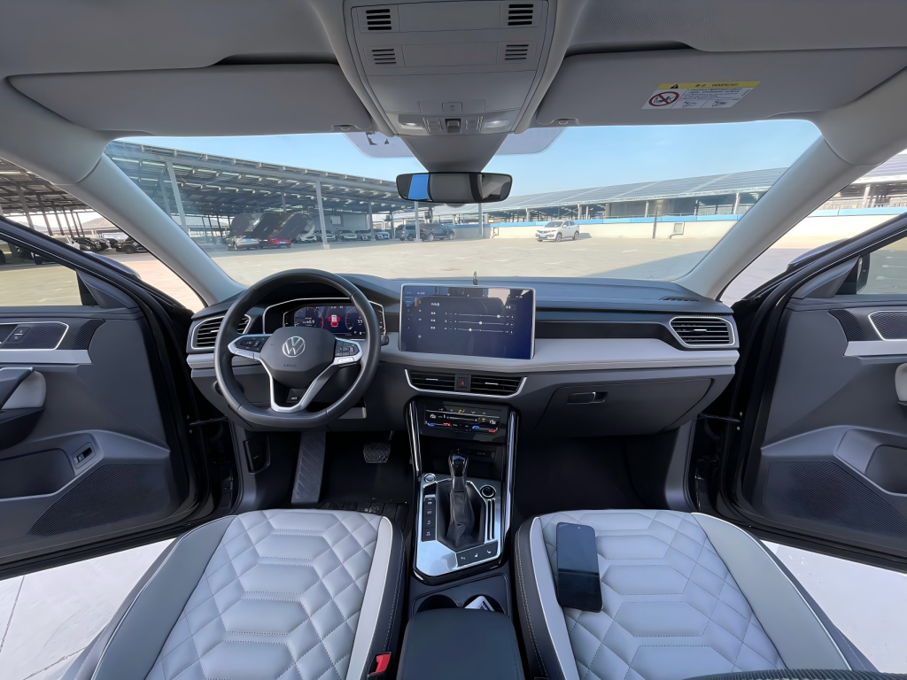 Volkswagen TAYRON, 2023 модельный год, 280TSI, 2WD, версия «Luxury Plus Advanced» - AUTO STAR