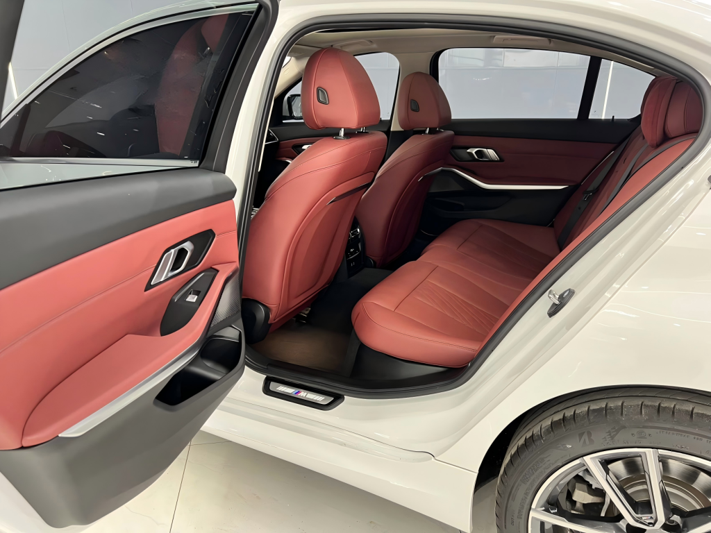 BMW 3 серии 2023 года, 320Li M Sport - AUTO STAR