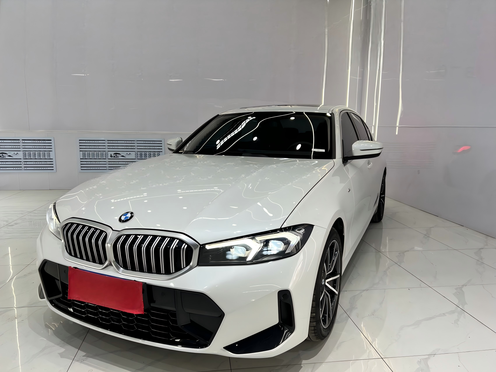 BMW 3 серии 2023 года, 320Li M Sport