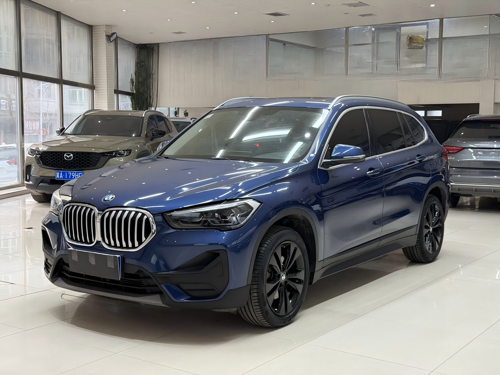 BMW X1  2021 модельного года sDrive20Li  Комплектация «Style»