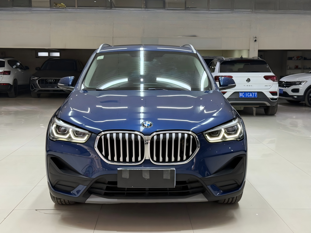 BMW X1 2021 модельного года sDrive20Li Комплектация «Style» - AUTO STAR