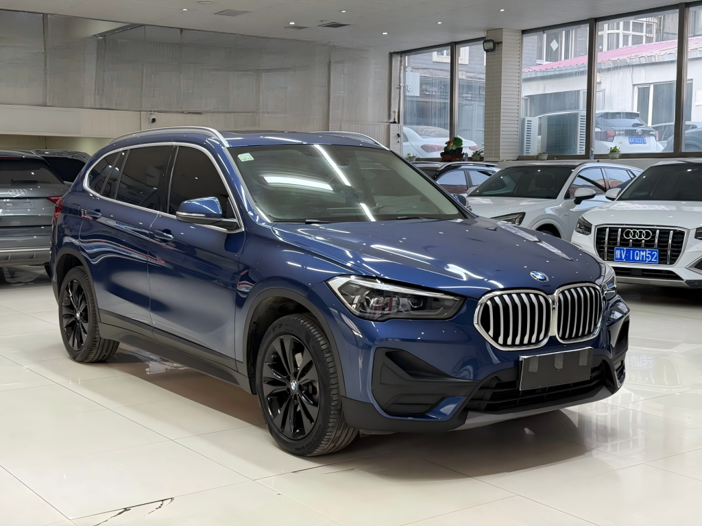 BMW X1 2021 модельного года sDrive20Li Комплектация «Style» - AUTO STAR