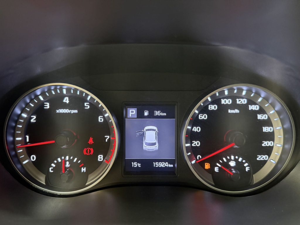 Kia Kx1, 2021 г. вып., 1,4 л, CVT, версия «Fun Enjoy» с люком - AUTO STAR