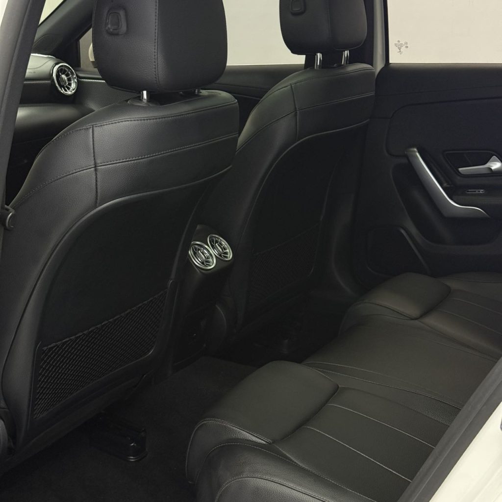 Mercedes-Benz A-класс 2021 модельный год A 180 L Спортивный седан - AUTO STAR