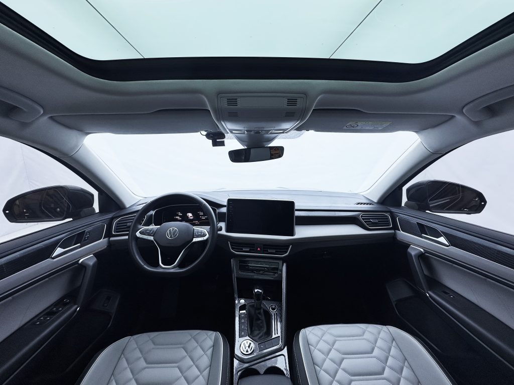 Volkswagen TAYRON, 2023 модельный год, 280TSI, передний привод, версия «Luxury Plus Advanced» - AUTO STAR