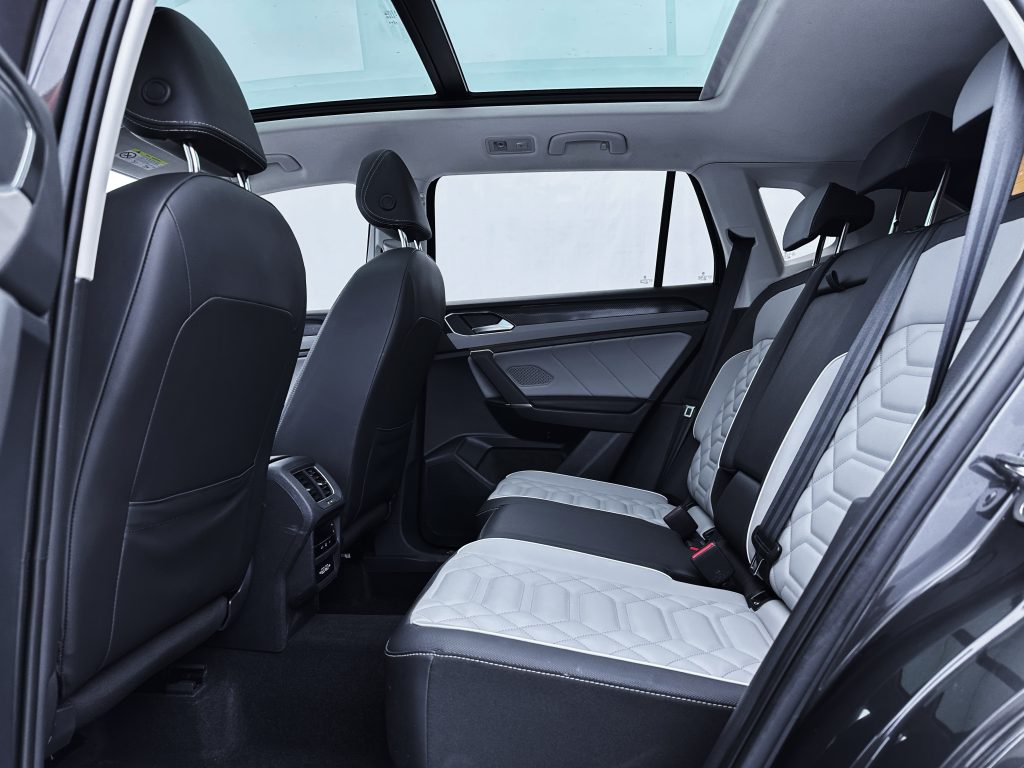 Volkswagen TAYRON, 2023 модельный год, 280TSI, передний привод, версия «Luxury Plus Advanced» - AUTO STAR