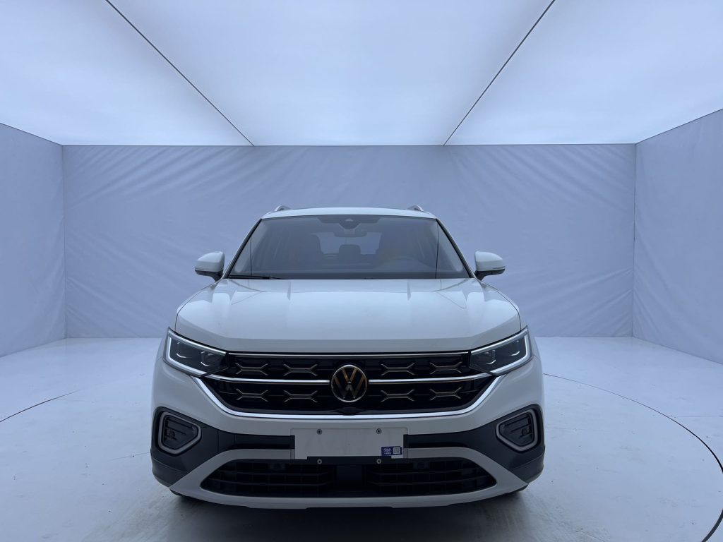 Volkswagen TAYRON 2023 модельный год, 280TSI, передний привод, версия «Luxury Plus Advanced» - AUTO STAR