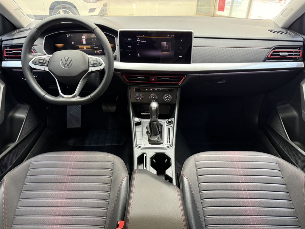 Volkswagen Lavida, 2023 модельный год, 280TSI DSG, версия «Starry Sky Full Enjoyment» - AUTO STAR