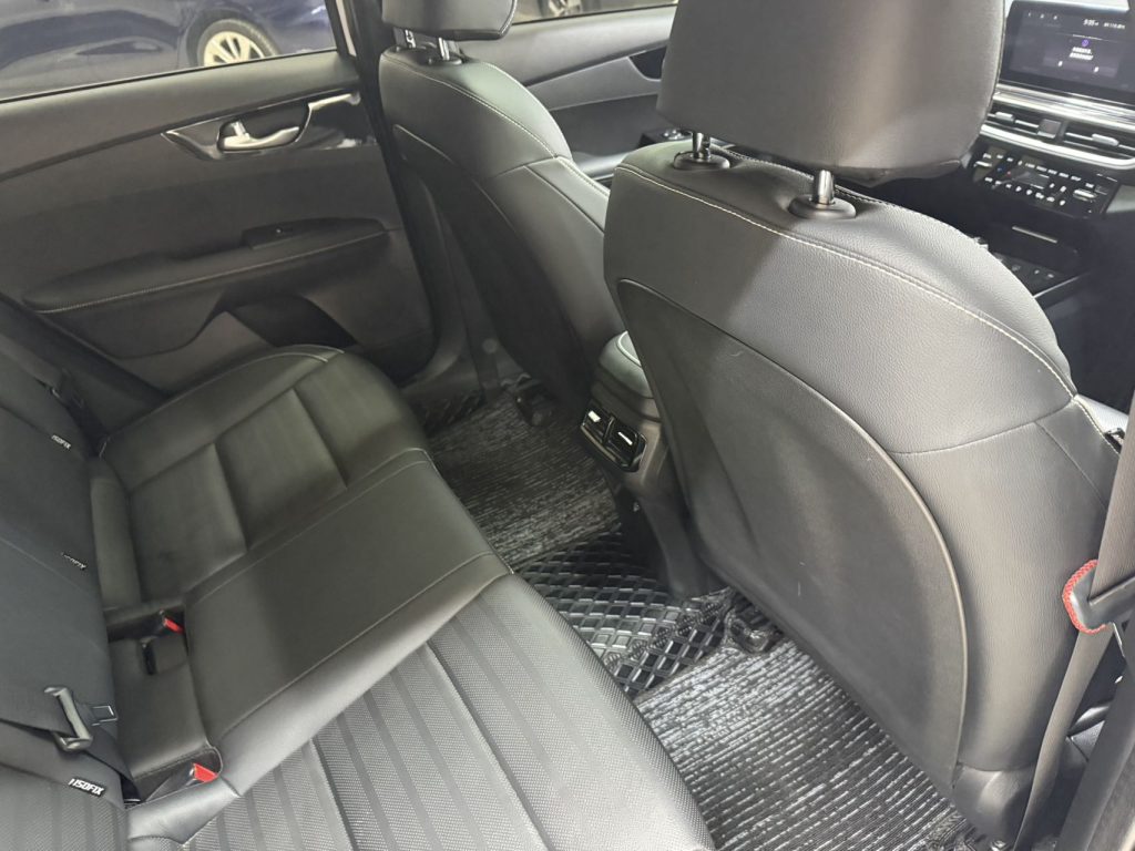 Kia K3 2023 модельного года 1.4T DCT, версия «Люкс» - AUTO STAR