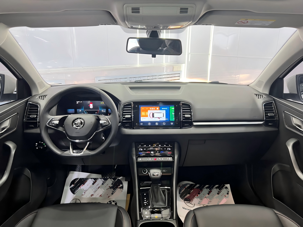 Skoda Karoq 2022 года, TSI280, версия «Premium» - AUTO STAR