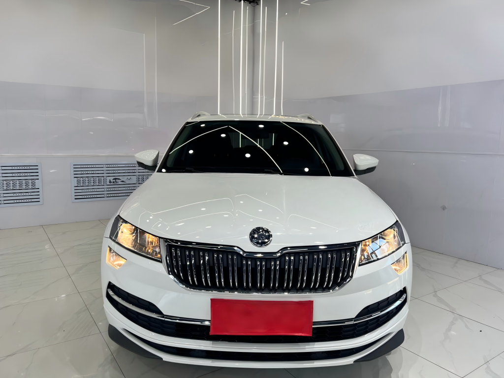 Skoda Karoq 2022 года, TSI280, версия «Premium» - AUTO STAR