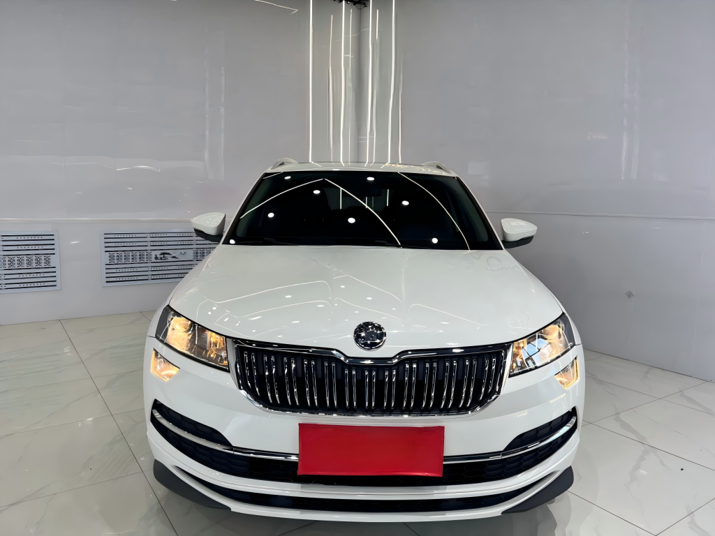 Skoda Karoq 2022 года, TSI280, версия «Premium» - AUTO STAR