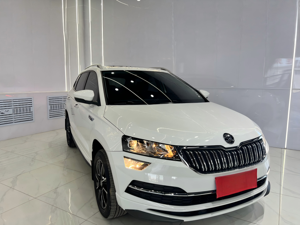 Skoda Karoq 2022 года, TSI280, версия «Premium» - AUTO STAR