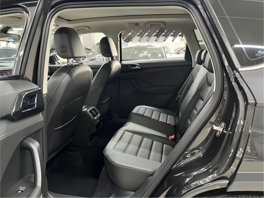 Tharu 2022 модельного года 280TSI, передний привод, версия «Люкс» - AUTO STAR