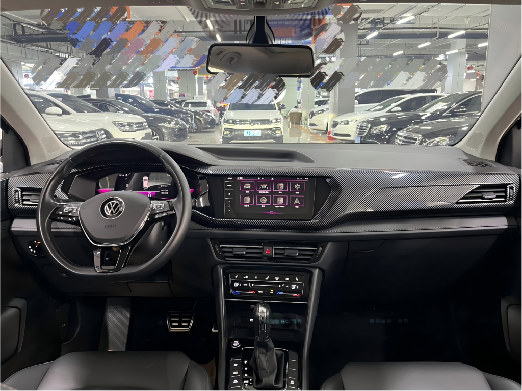 Tharu 2022 модельного года 280TSI, передний привод, версия «Люкс» - AUTO STAR