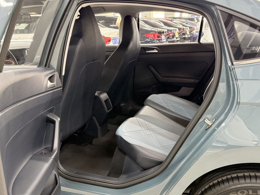 LAVIDA XR синий 2023 модельного года, версия «New Wish», 1,5 л, АКПП - AUTO STAR