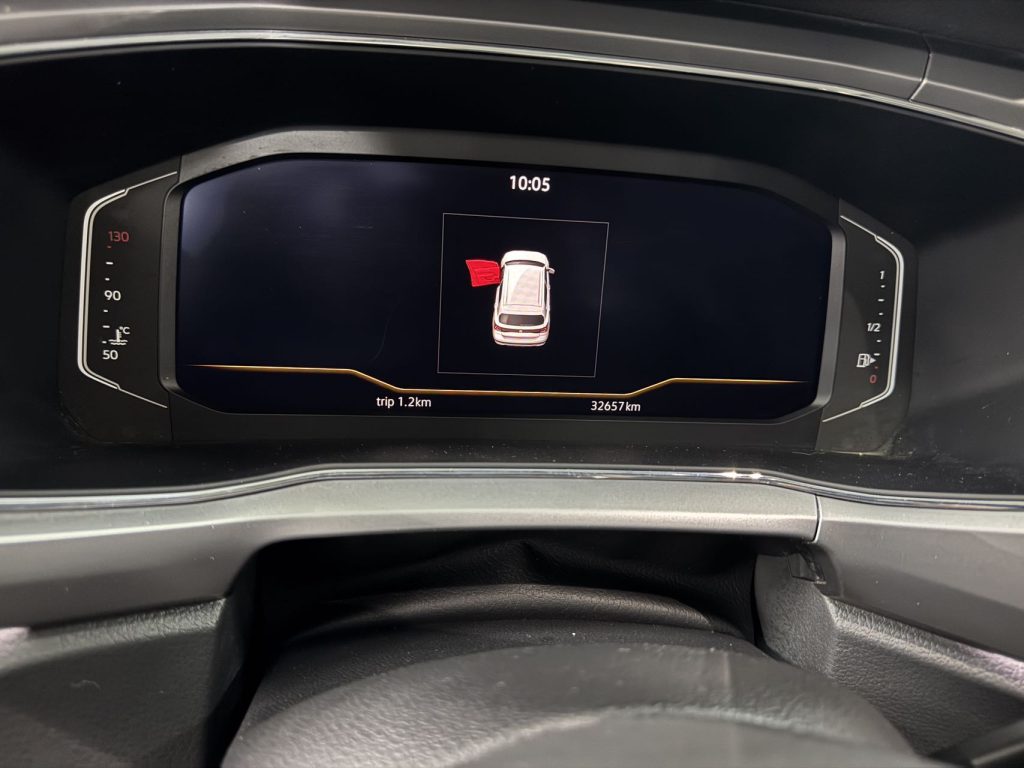 T-Cross 2022 года, 280TSI DSG, версия «Люкс» - AUTO STAR