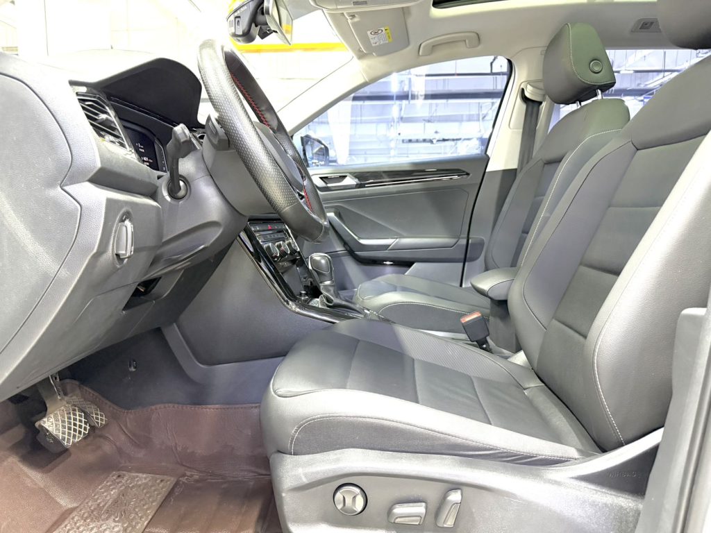 Volkswagen T-ROC, T-Roc 280TSI, передний привод, версия «Comfort» - AUTO STAR