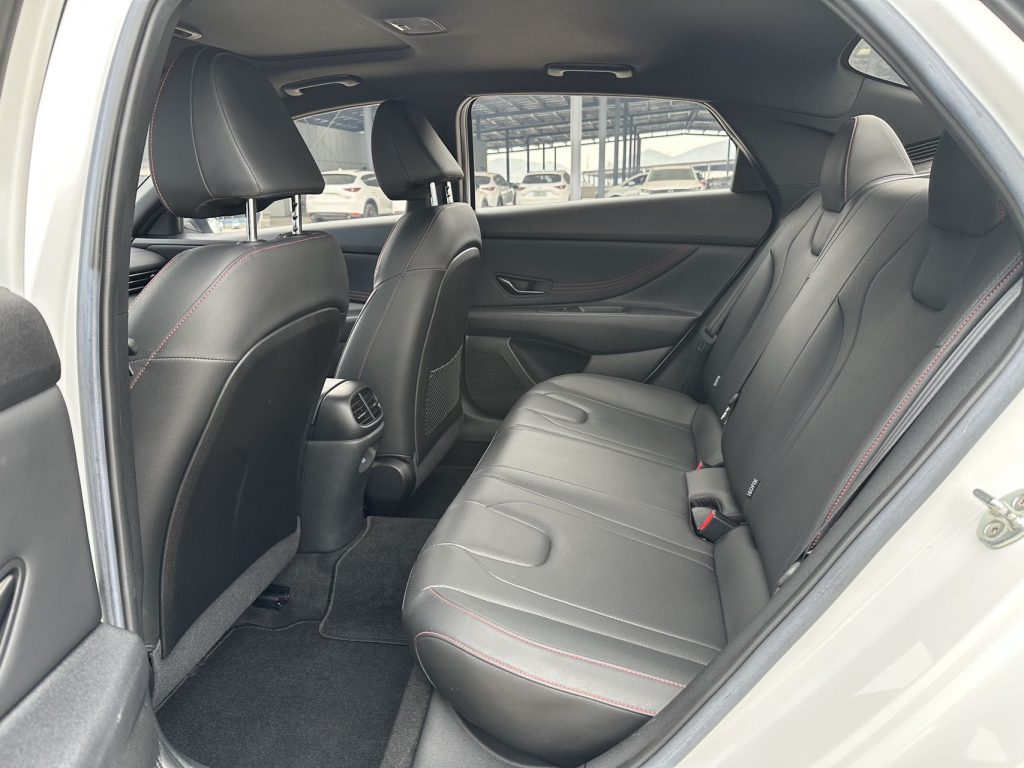 Hyundai Elantra 2022 модельного года, 240TGDi DCT, версия LUX - AUTO STAR