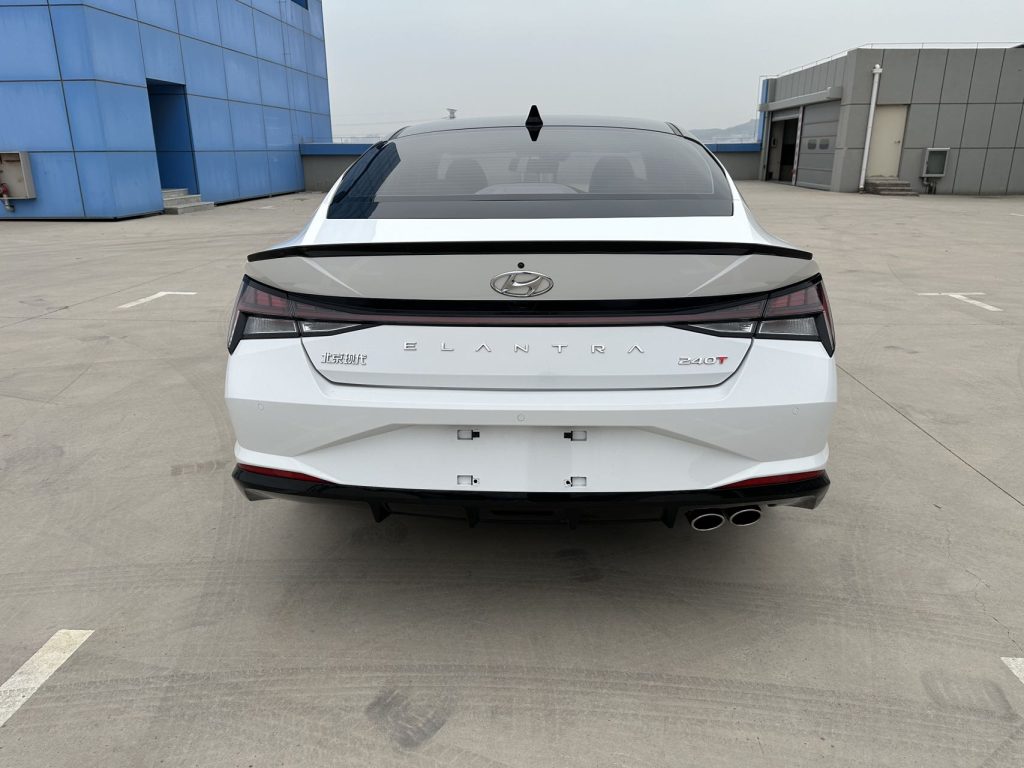 Hyundai Elantra 2022 модельного года, 240TGDi DCT, версия LUX - AUTO STAR