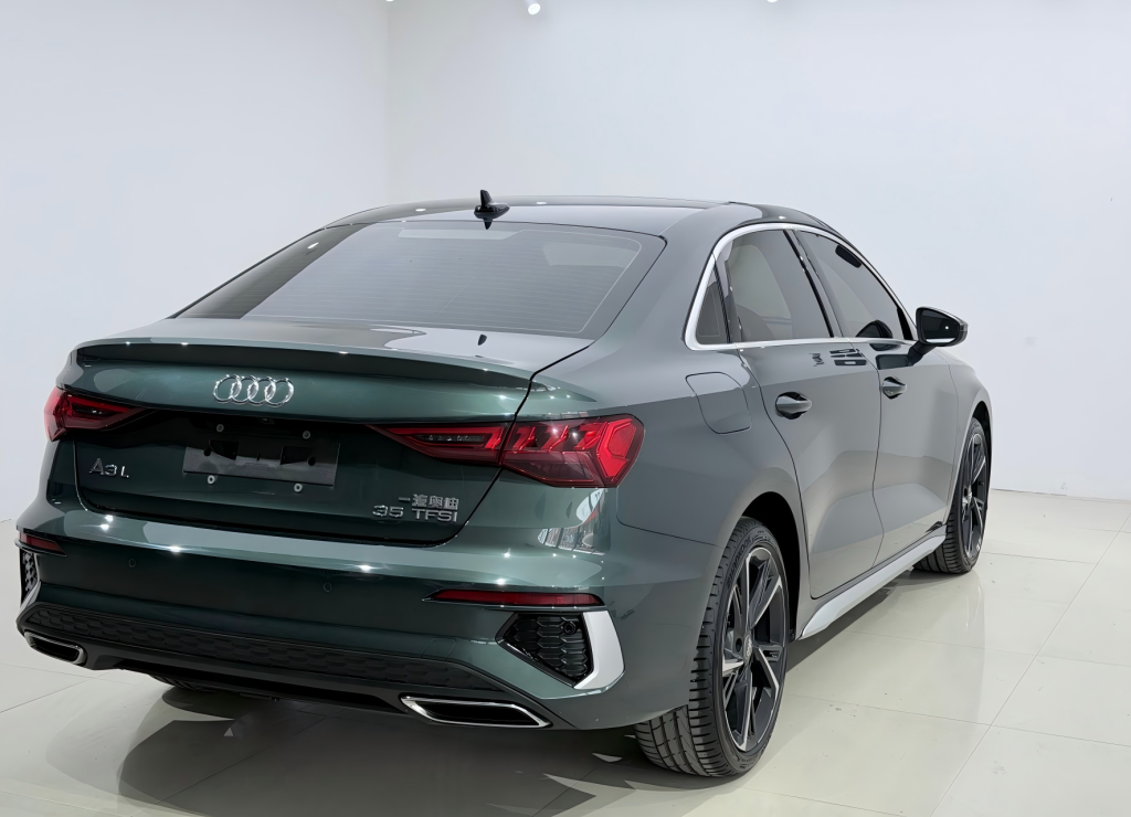 A3L Limousine 2021 года, 35TFSI, версия «Стиль и спорт» - AUTO STAR