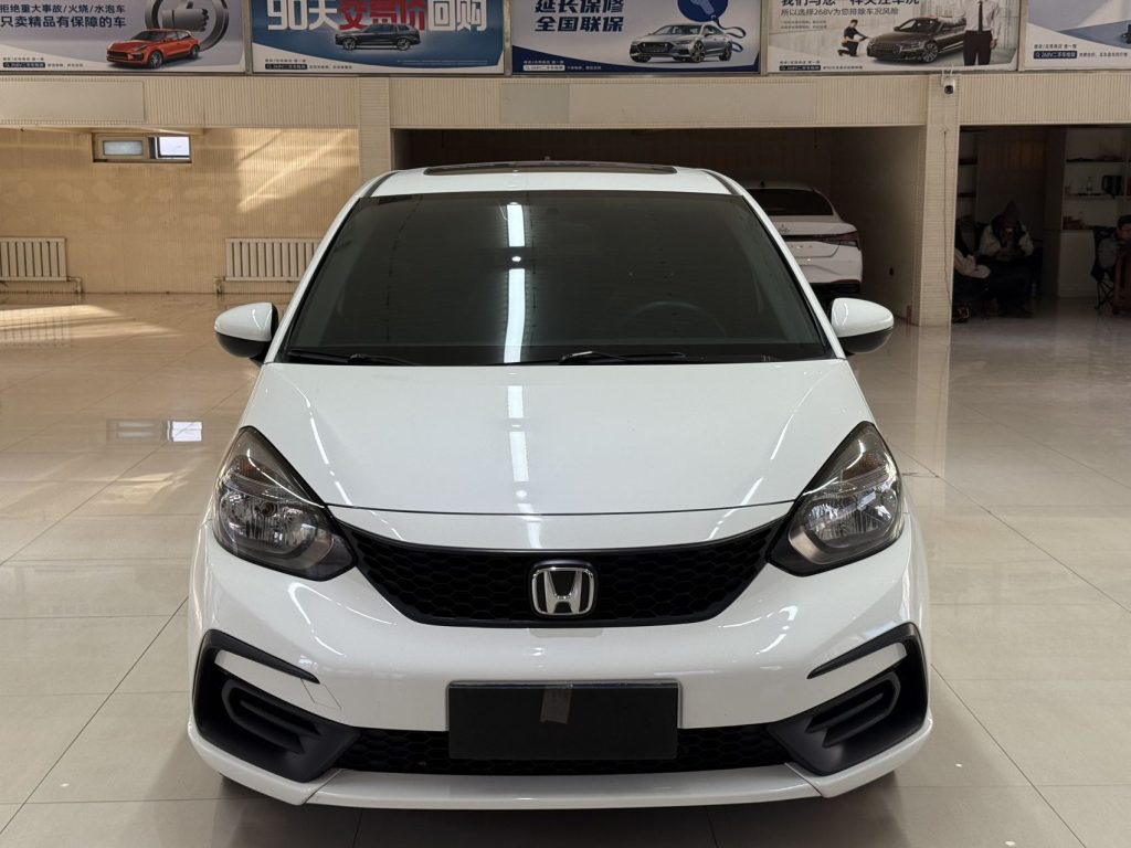 Honda Fit, 2022 модельный год, 1,5 л, CVT, версия «Chiao Xiang» с люком - AUTO STAR