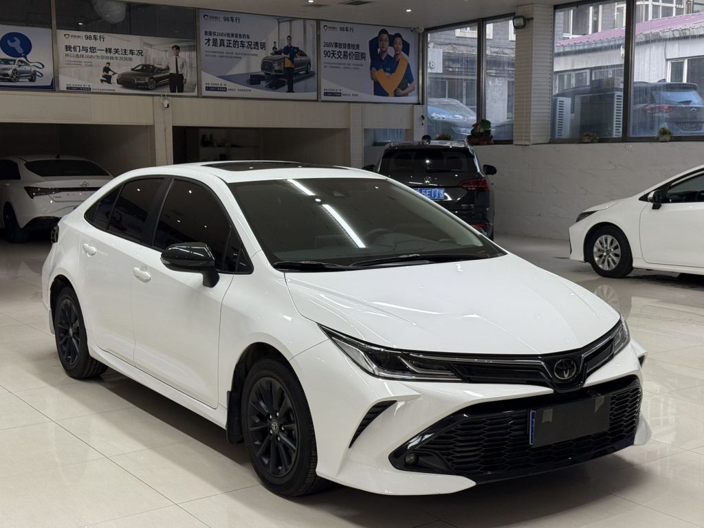 Toyota Corolla 2021 года, TNGA, 1,5 л, CVT, версия GR SPORT - AUTO STAR