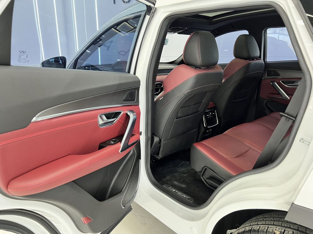 Jetour X70 PLUS 2023 года, 1.5T DCT, версия «Ziqiang PRO», 5-местный - AUTO STAR