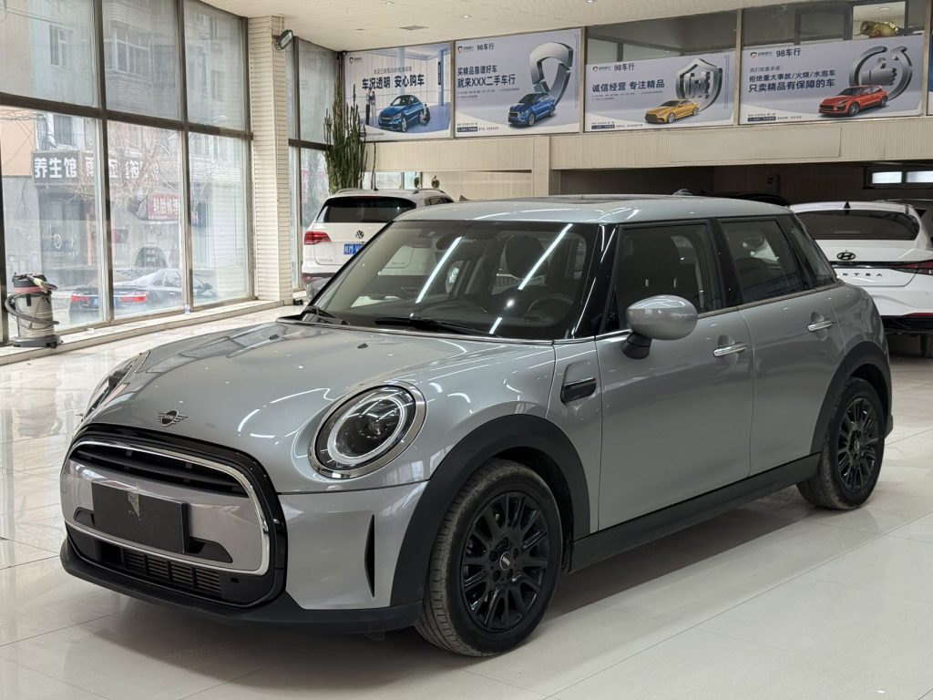 MINI, 2023 модельный год, 1.5T ONE, пятидверная версия - AUTO STAR