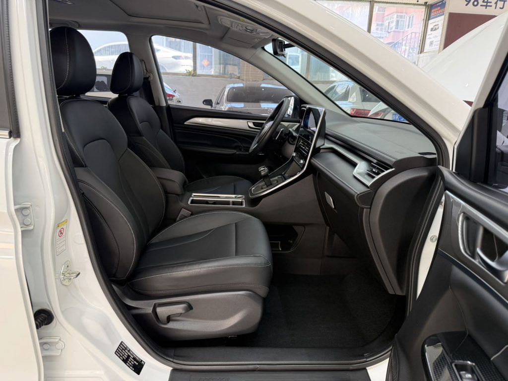Haval M6 2021 модельного года PLUS 1.5TDCT, версия «Luxury Smart Connect» - AUTO STAR