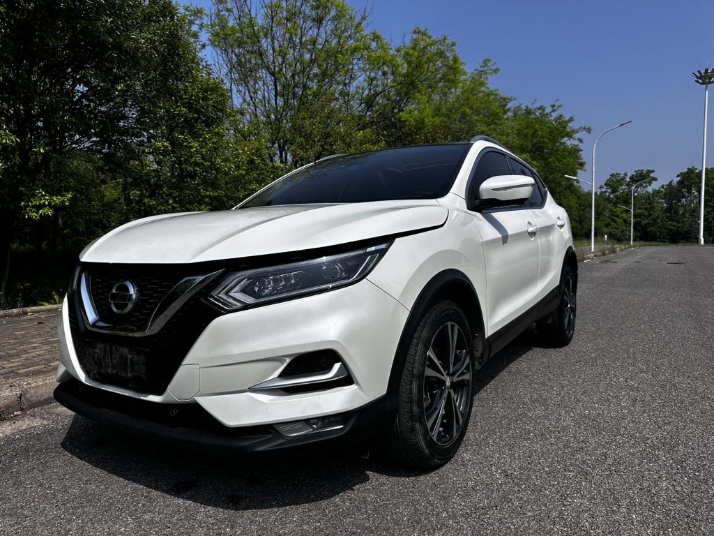 Nissan QASHQAI 2022 года, 2.0 CVT XV Prem Luxury - AUTO STAR