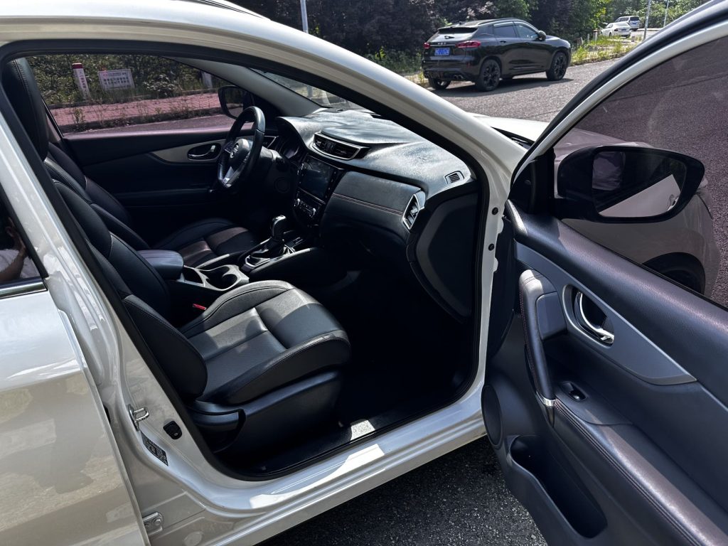 Nissan QASHQAI 2022 года, 2.0 CVT XV Prem Luxury - AUTO STAR