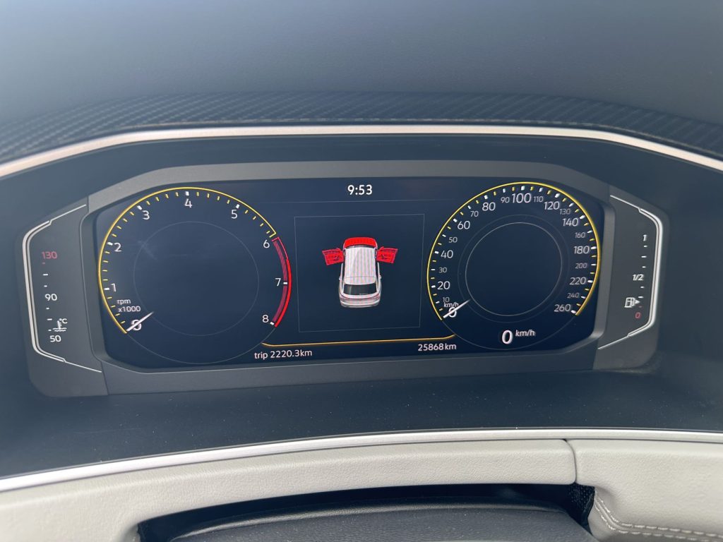 Volkswagen TAYRON 2023 года, 280TSI, передний привод, версия «Luxury Plus Advanced» - AUTO STAR